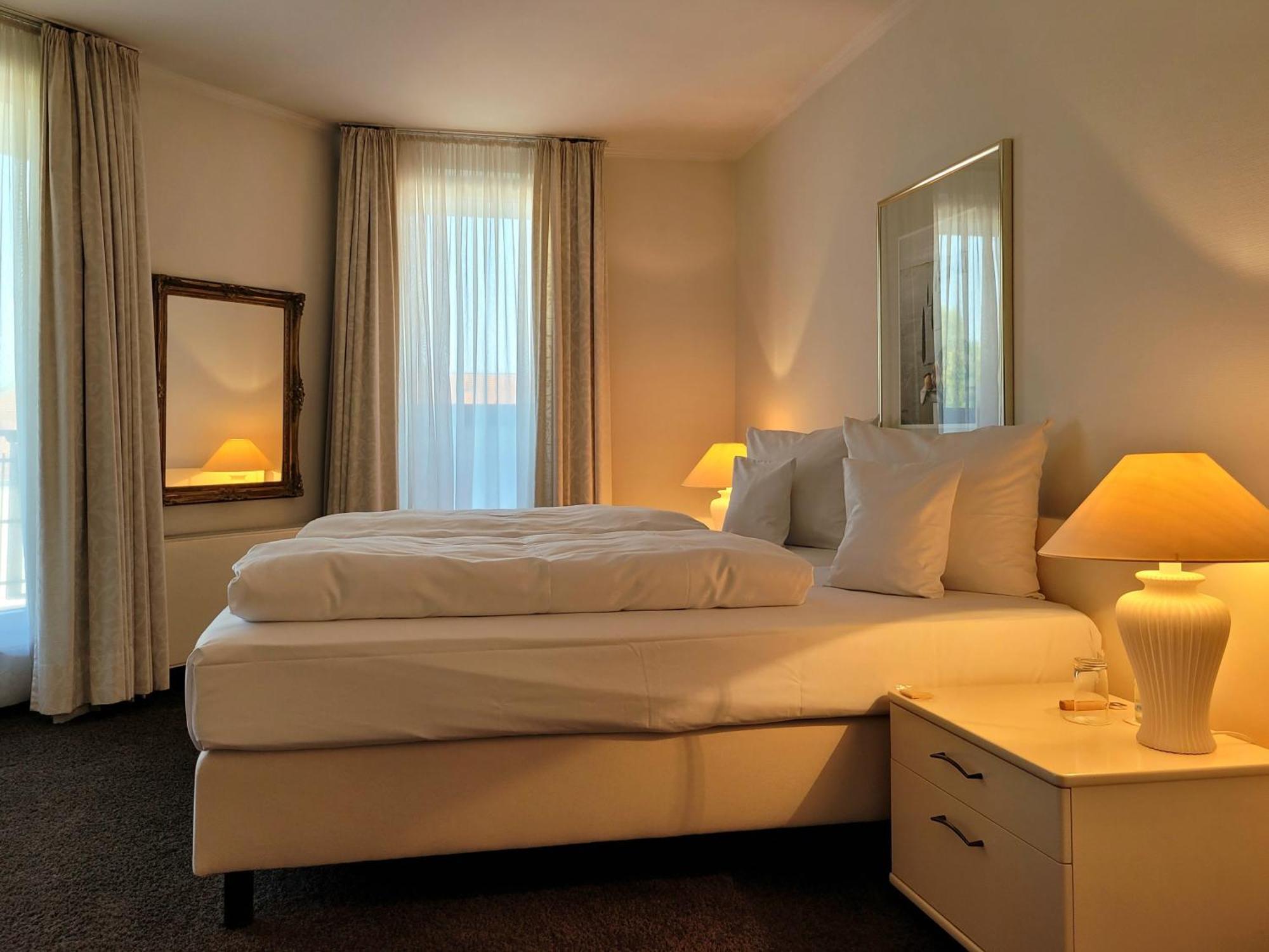 Hotel Herzogspark Херцогенаурах Номер фото